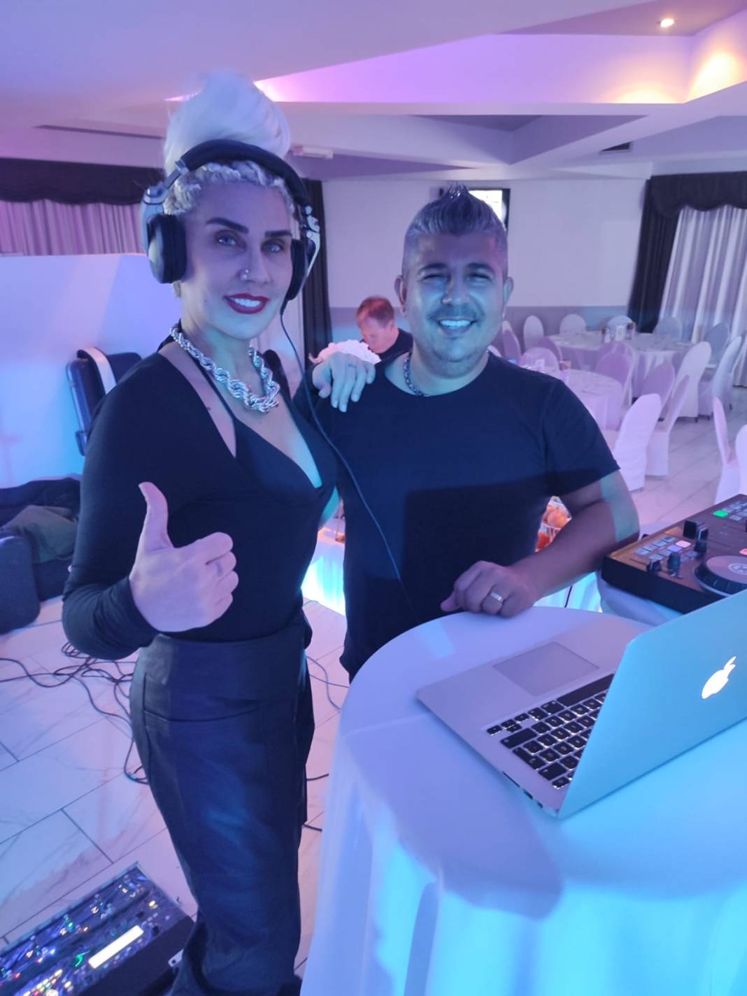 DJ UYSAL'DAN ÜNLÜ BASKETBOLCULARA MÜZİK ZİYAFETİ 1