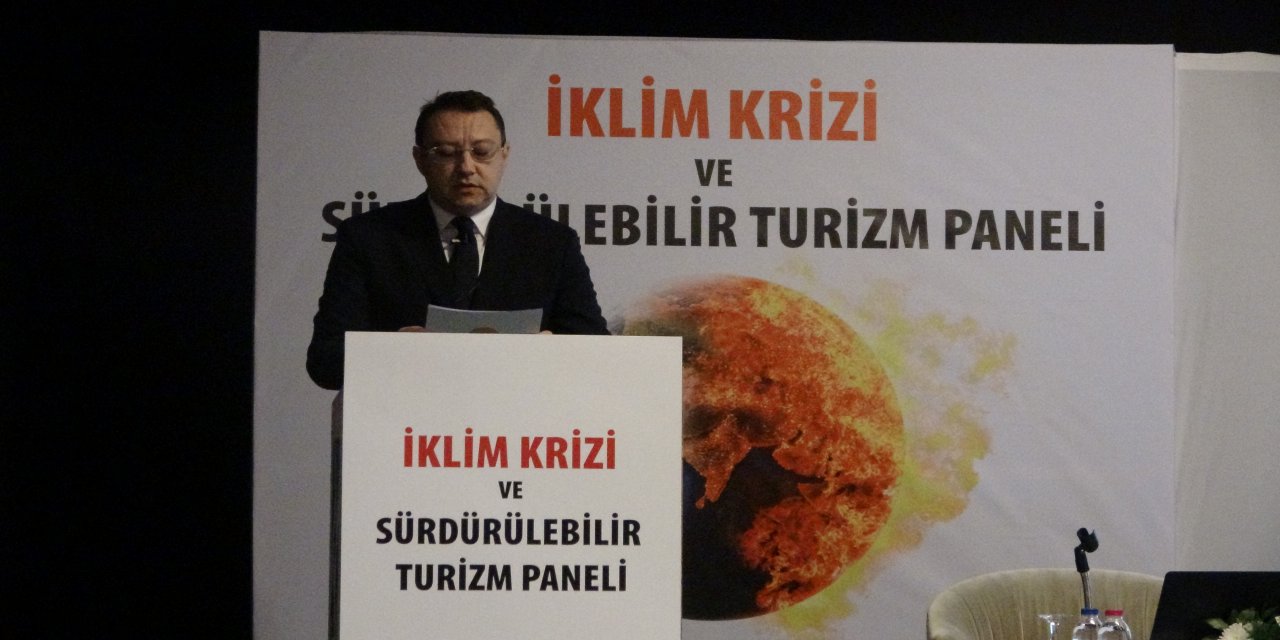 MARMARİS'TE İKLİM KRİZİ VE SÜRDÜRÜLEBİLİR TURİZM PANELİ YAPILDI