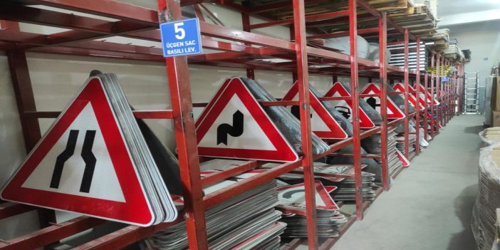 Büyükşehir Kendi Ürettiği Trafik Levhalarından 24 Milyon TL Tasarruf Sağladı