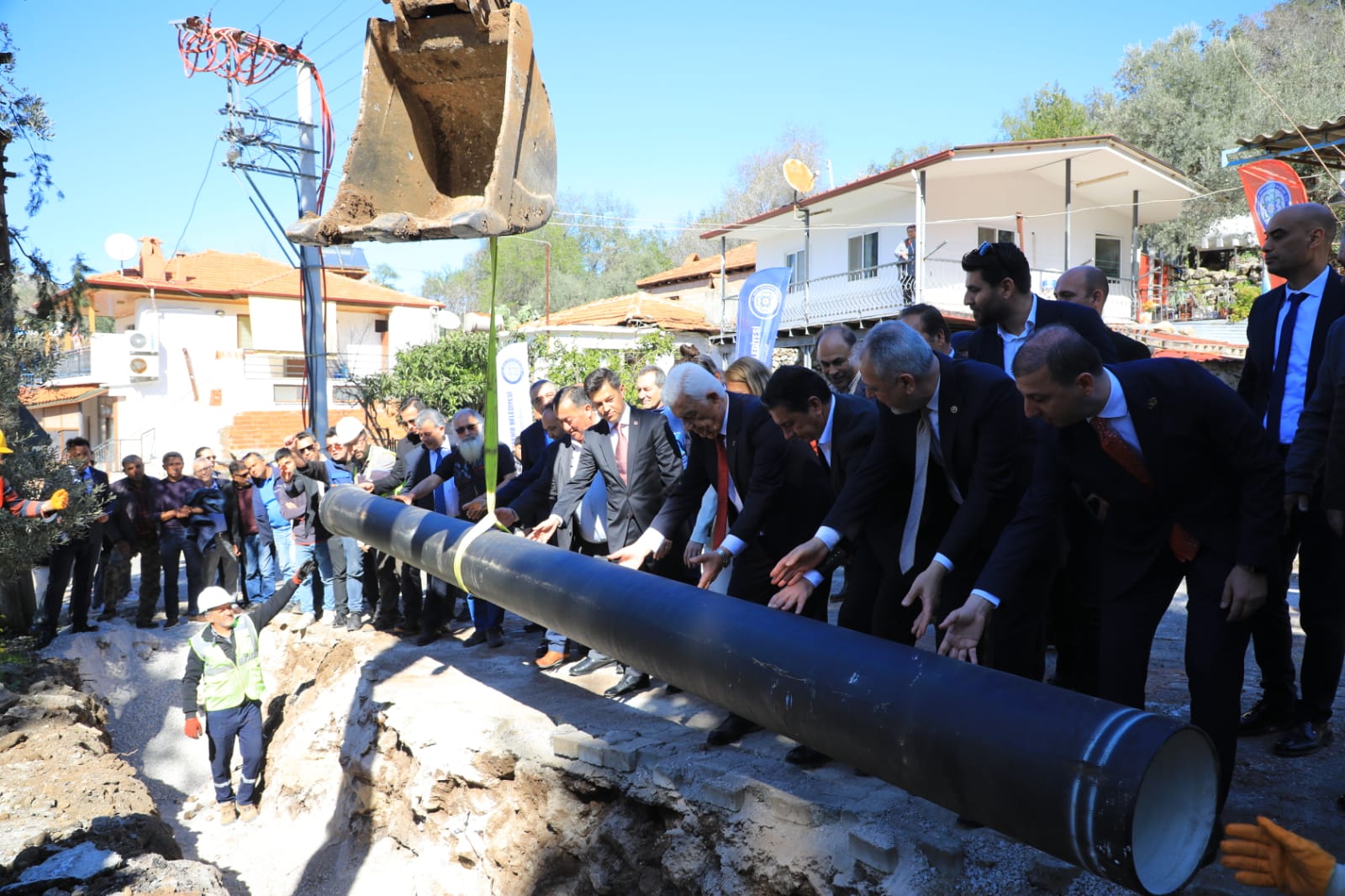BOZBURUN SU HATTININ TANITIM TÖRENİ BAYIR MAHALLESİNDE DÜZENLENDİ