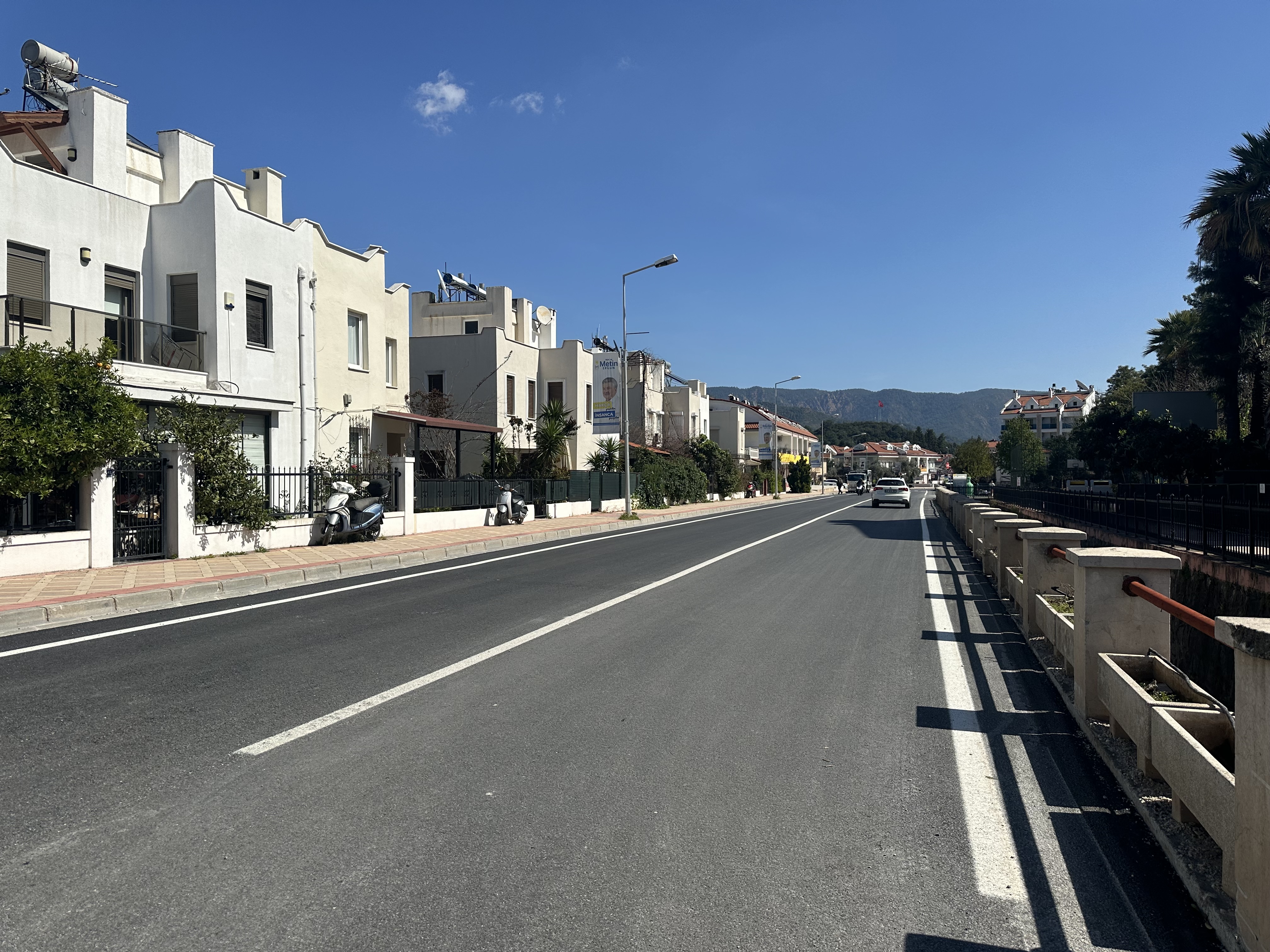 30 GÜNLÜK ÇİLE BİTTİ O CADDE TRAFİĞE AÇILDI