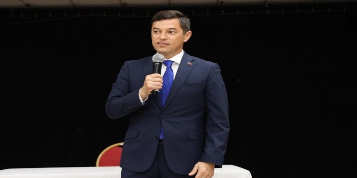 Başkan Ünlü “ tebrik çiçeği yerine bağışta bulunmanızı rica ederim”