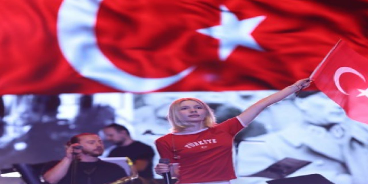 Aleyna Tilki'den iki konser