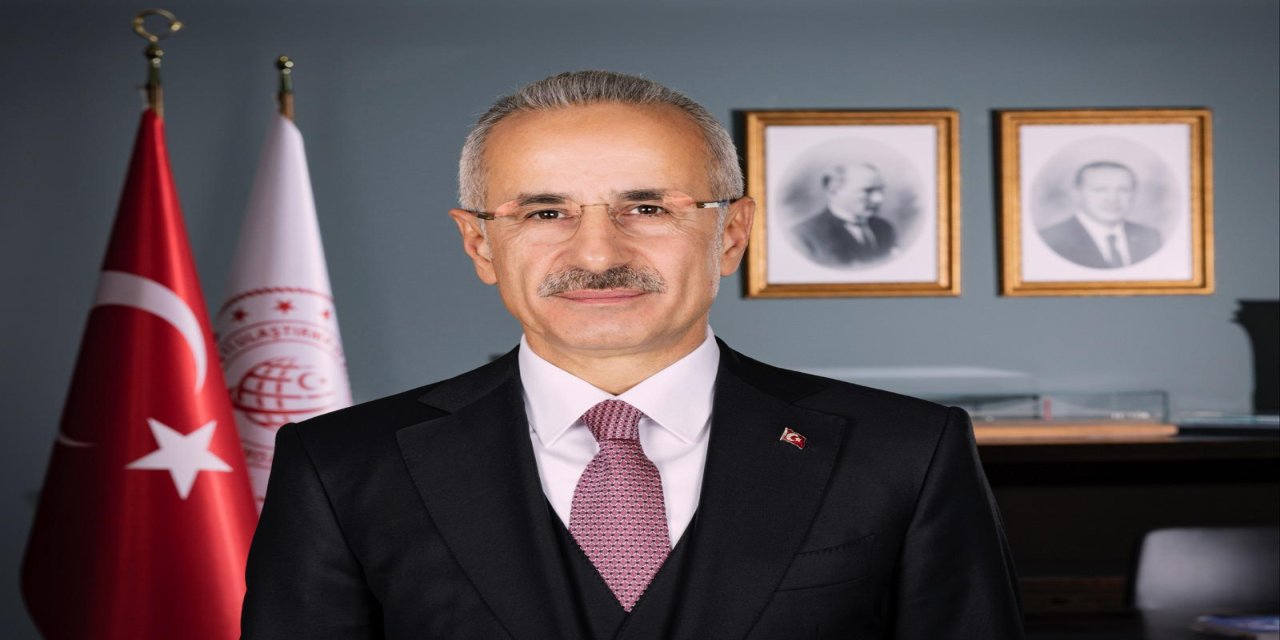 Havalimanlarında kimse aranmadan geçemeyecek