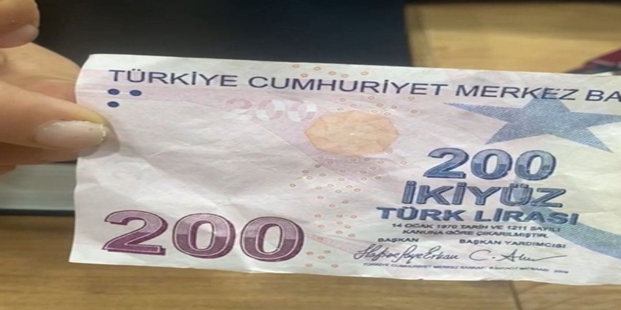 Marmaris’te markete sahte para verdiler