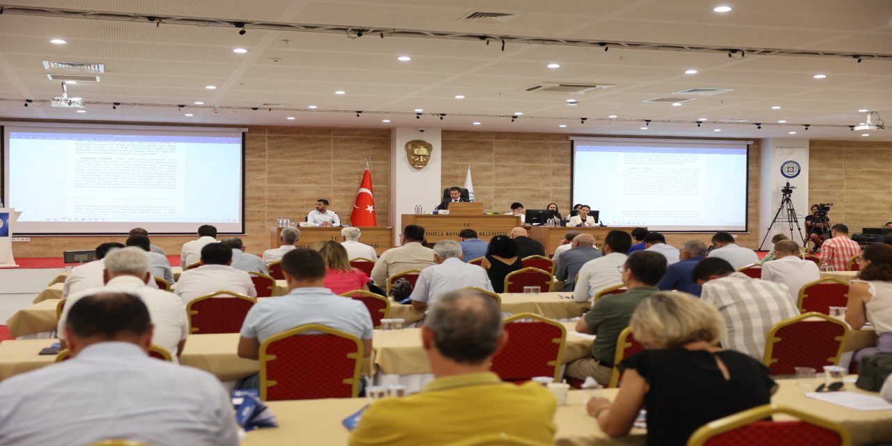 Başkan Aras "gelirimiz sabit giderimiz artıyor''