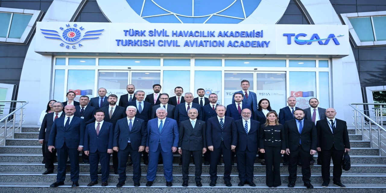 Bakan Uraloğlu'ndan 12 yeni iç hat müjdesi