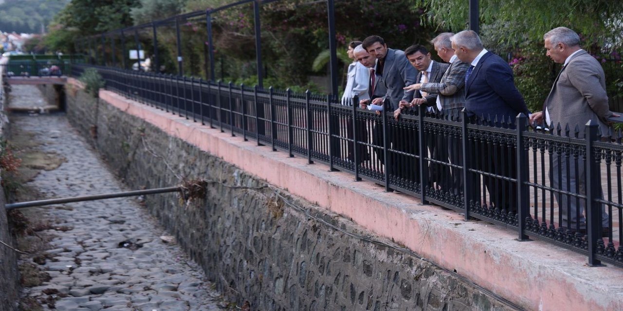 Başkan Ünlü yağmur öncesi teftiş yaptı