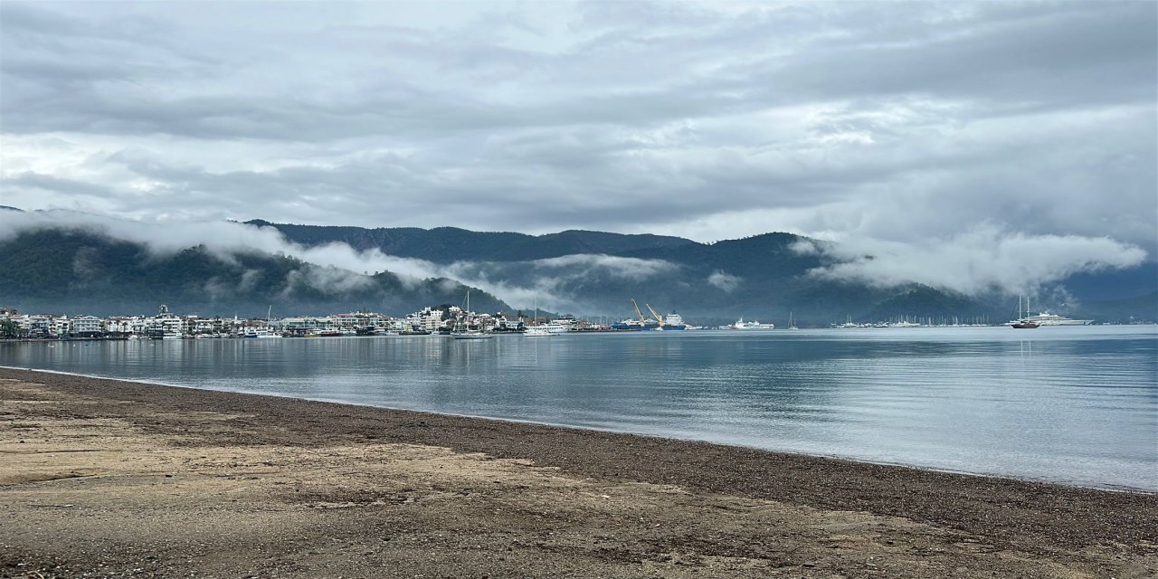 Marmaris kışı doyasıya yaşıyor