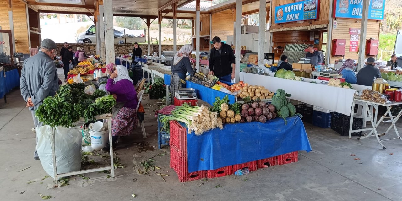 Akyaka'da vatandaş pazara küstü!