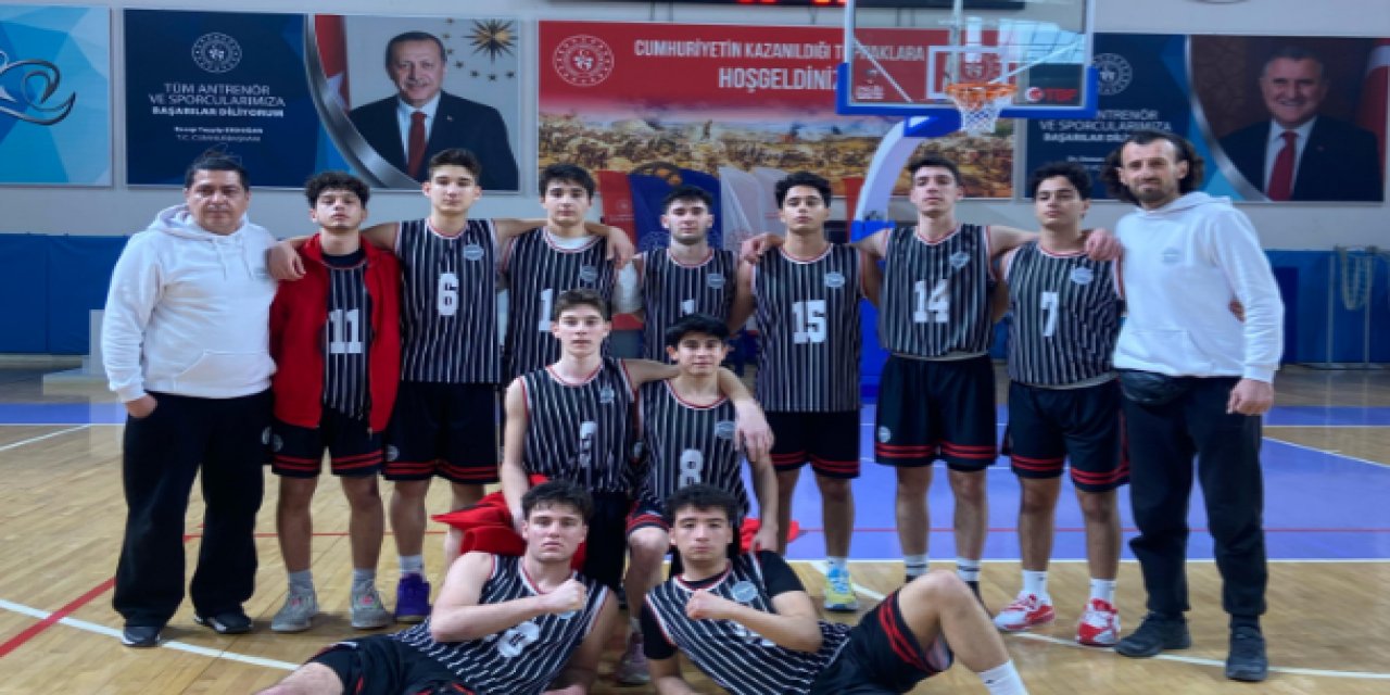 Marmaris Belediyespor Basketbol takımı finale yükseldi