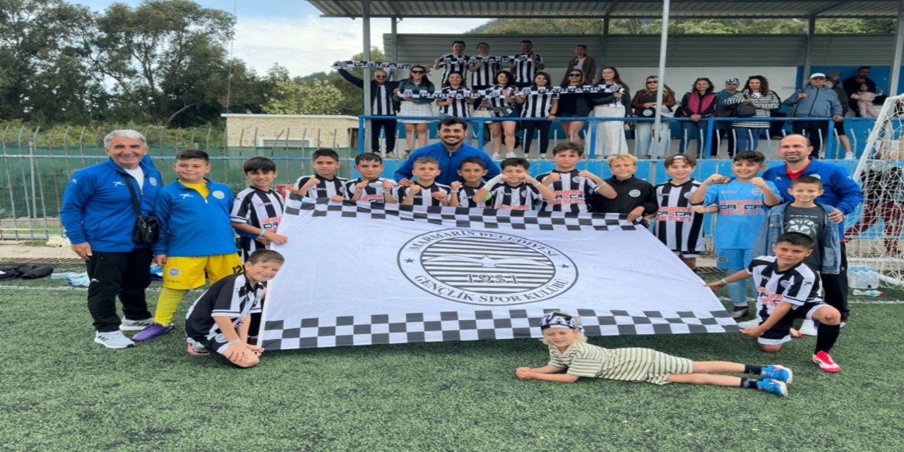 Marmarisli U11 futbol takımı Rodos’ta yarı finalde mücadele etti