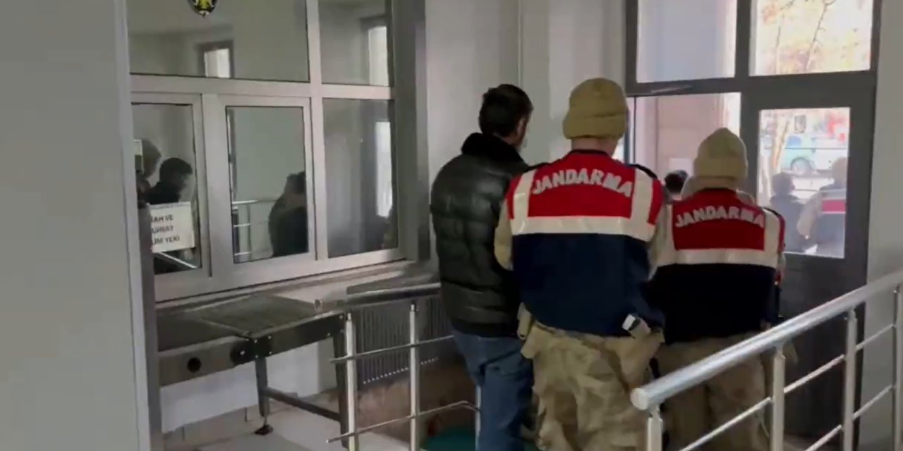 Türkiye genelinde düzensiz göç ve göçmen kaçakçılığına karşı kapsamlı denetim yapıldı