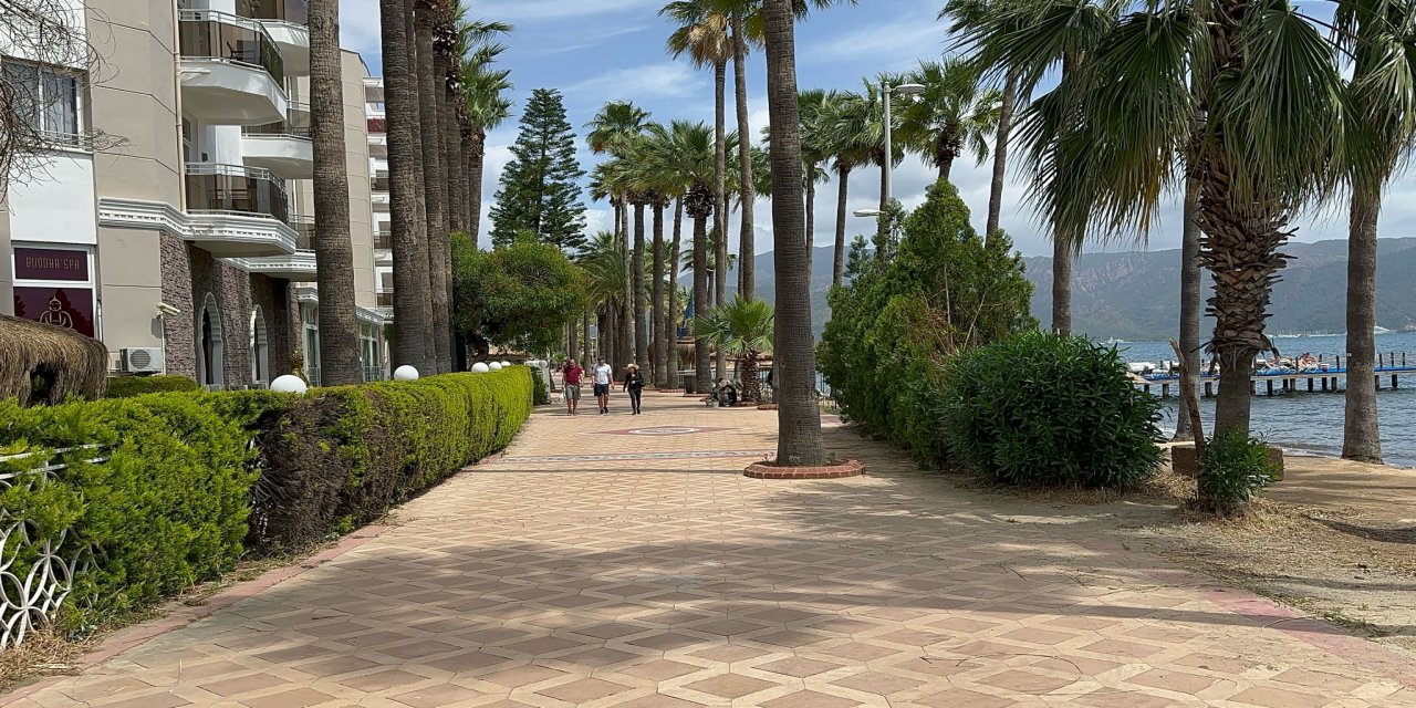 Marmaris’te yağmur sonrası bahar sevinci
