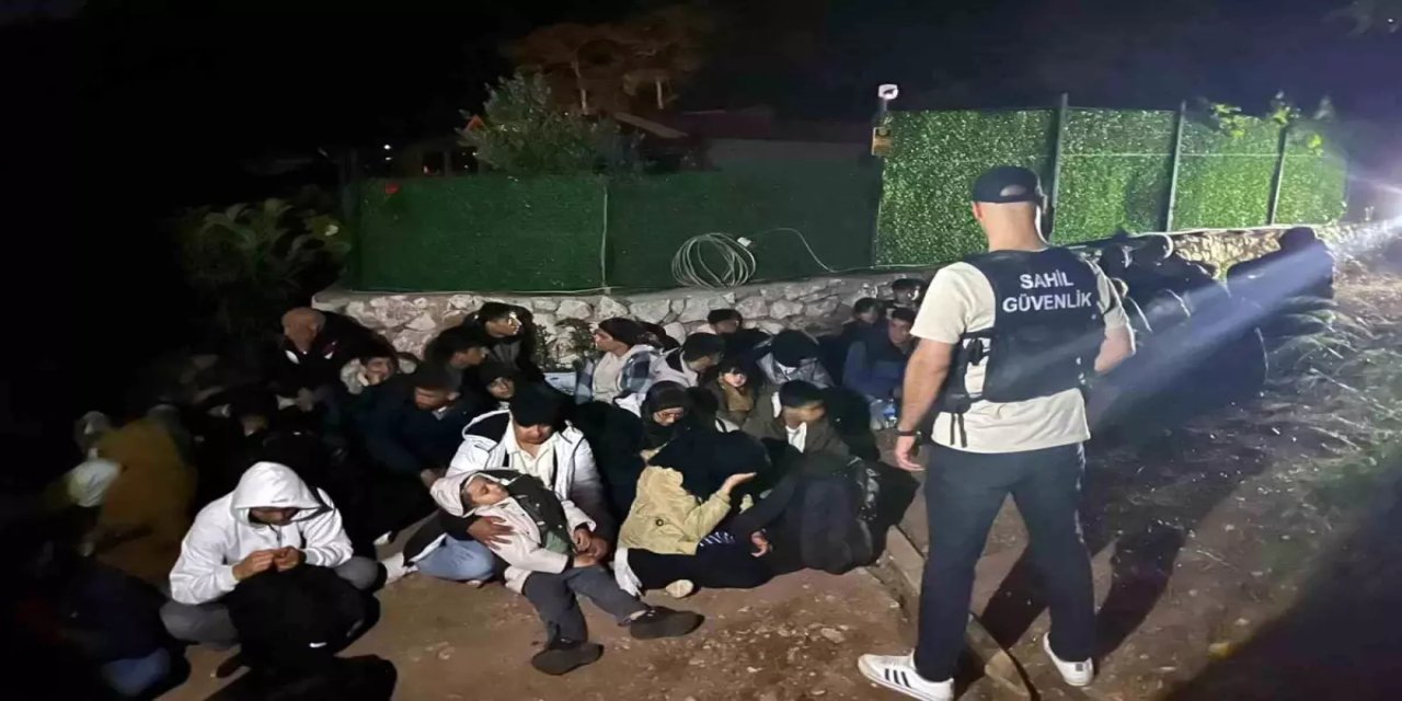 Fethiye'de 36 düzensiz göçmen yakalandı