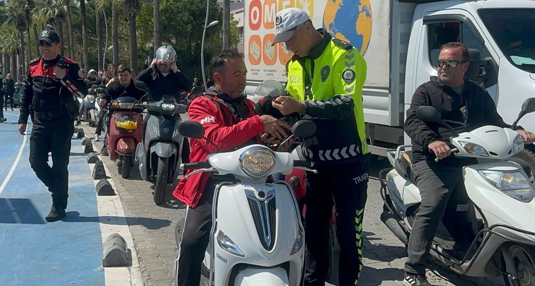 Marmaris'te en çok kask takmayana ceza yağdı