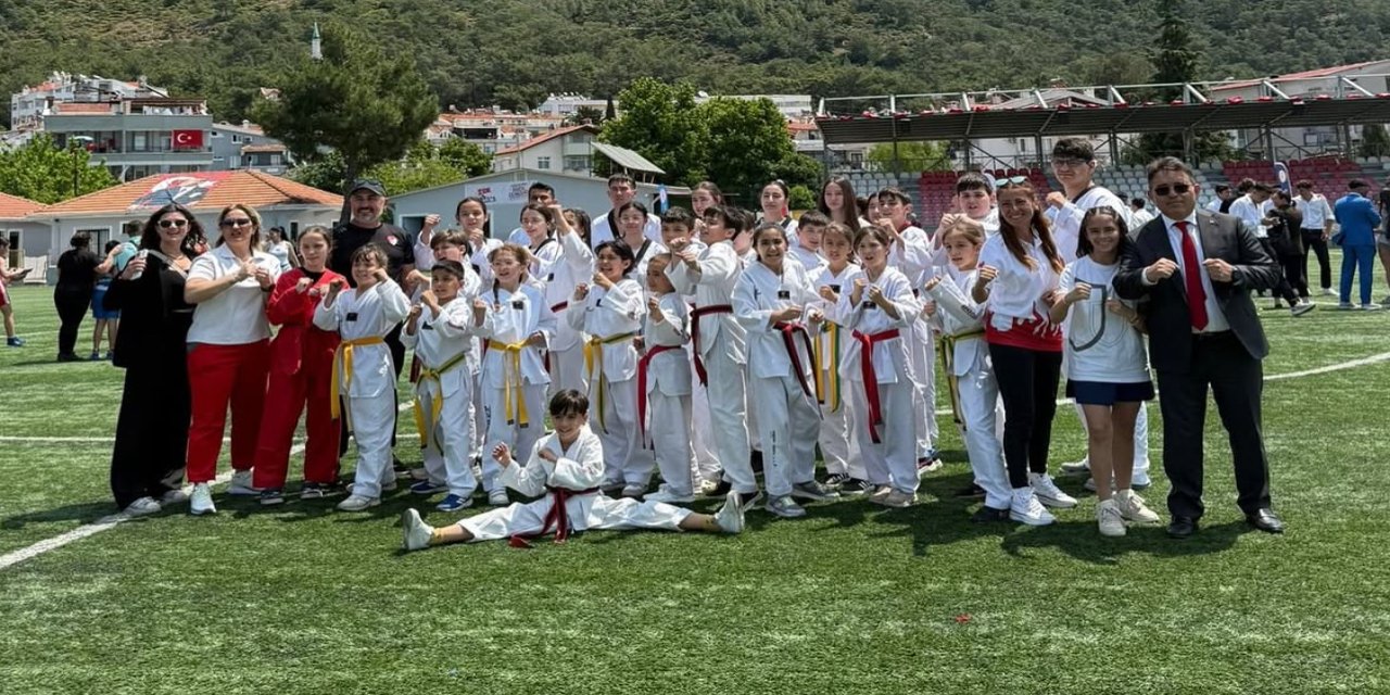 Marmaris’te 19 Mayıs kutlamaları coşku ile devam ediyor