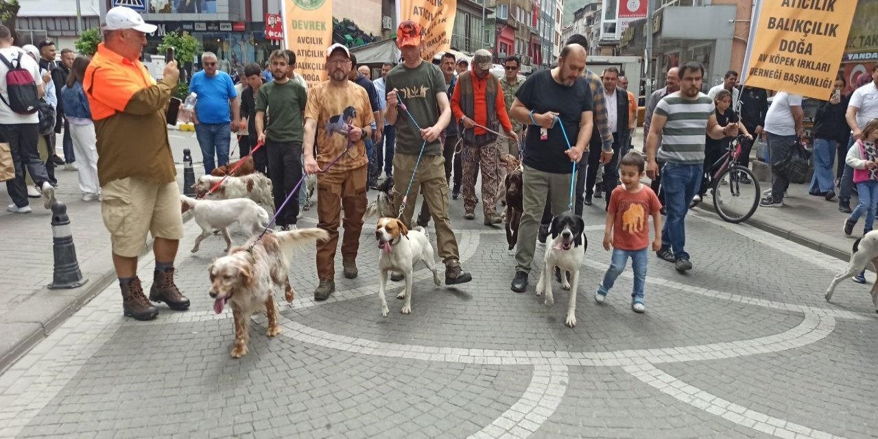 Türkiye’nin profesyonel avcıları ve av köpekleri aynı çatıda buluştu