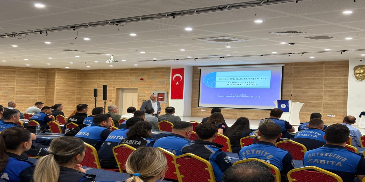 Büyükşehir'den zabıtalara eğitim