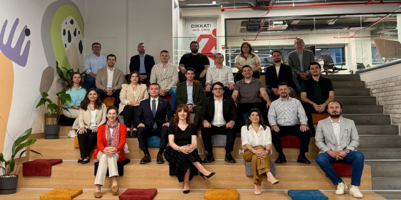 EGİAD melekleri, danışma kurulu ile stratejik yol haritasını belirledi