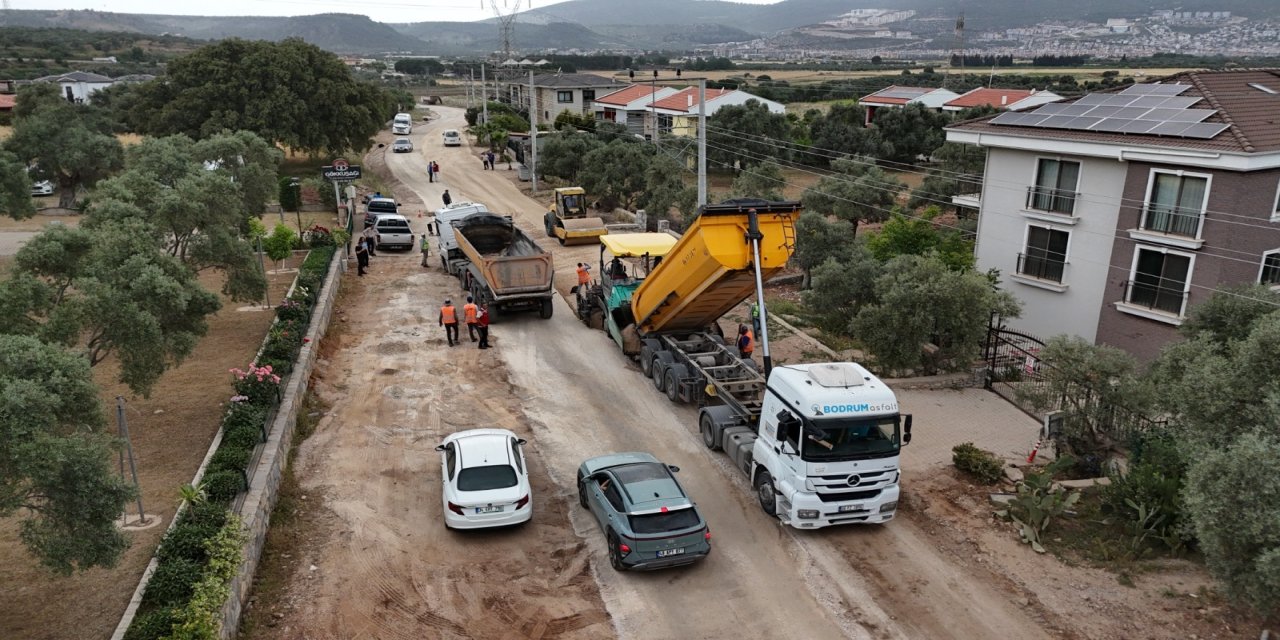 Büyükşehir bu kez Milas'ın yollarını yeniliyor