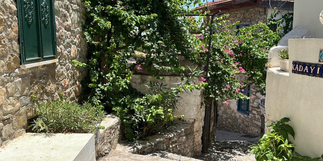 Marmaris Kalesi ve sokakları ziyaretçilerini büyülüyor