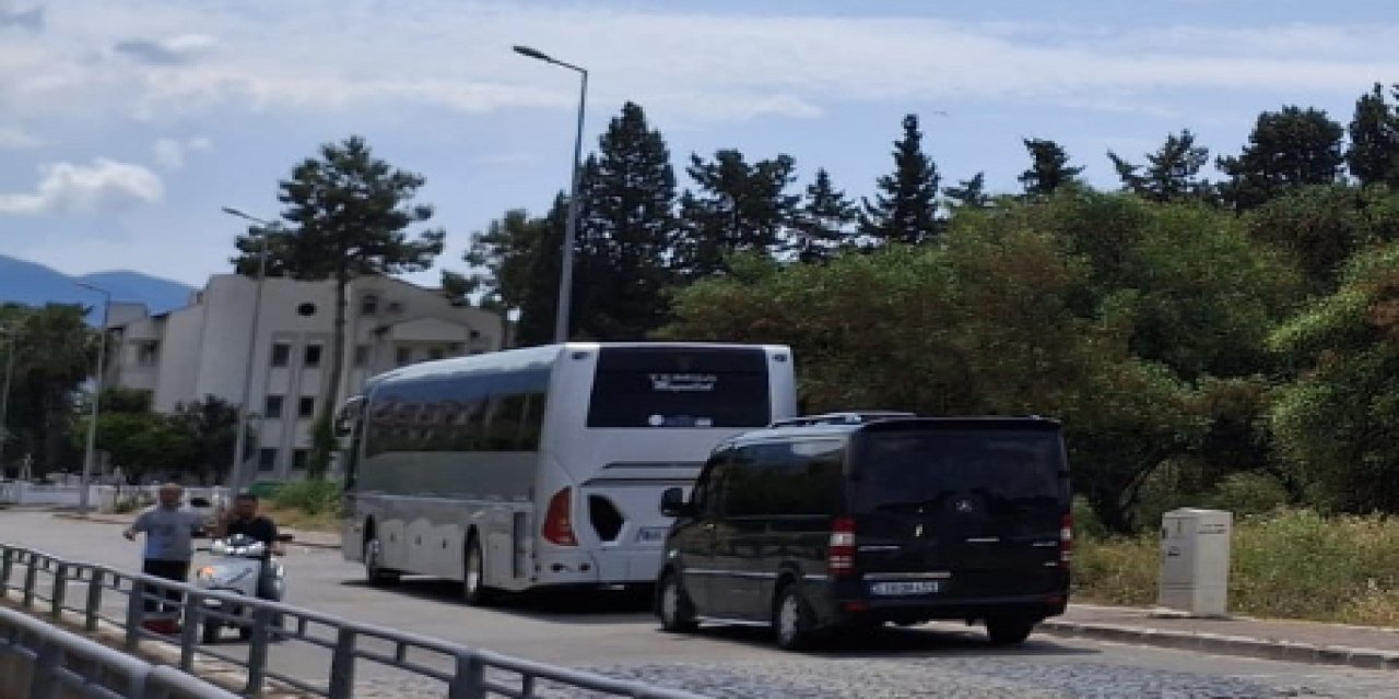 Vatandaşlardan isyan “ burası otobüs park alanı değil”