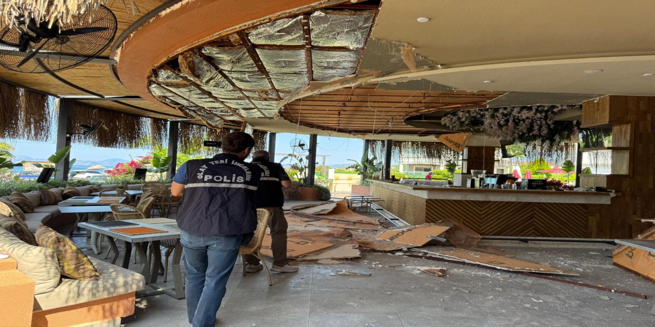 Fethiye' de restoran çatısı çöktü 5 yaralı