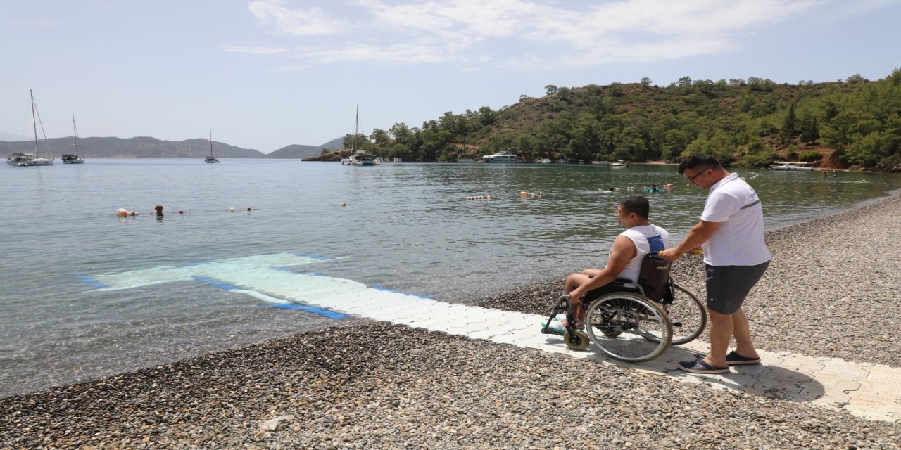 Muğla’da engelsiz plajlarla hayat kolaylaşıyor