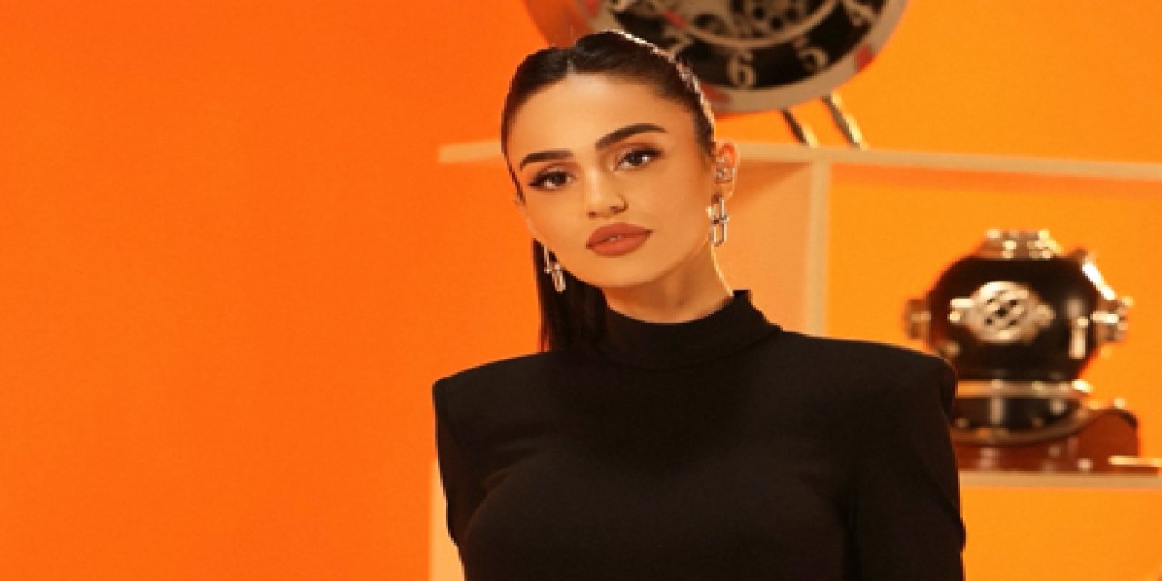 Elif Buse Doğan kendi şarkılarını yeniden yorumluyor