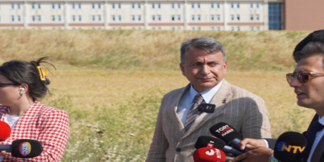 Ümit Özdağ'ın tutukluluğu devam ediyor