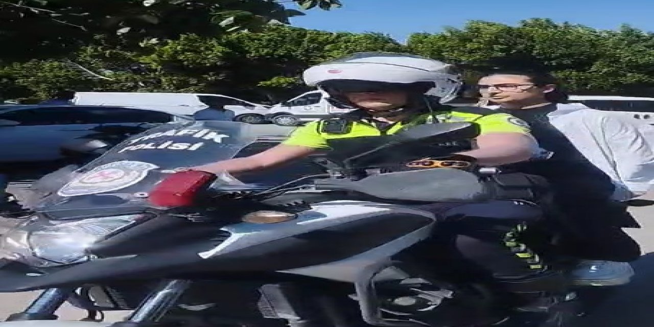 Bodrum'da kimliğini unutan öğrenciye polisten örnek davranış