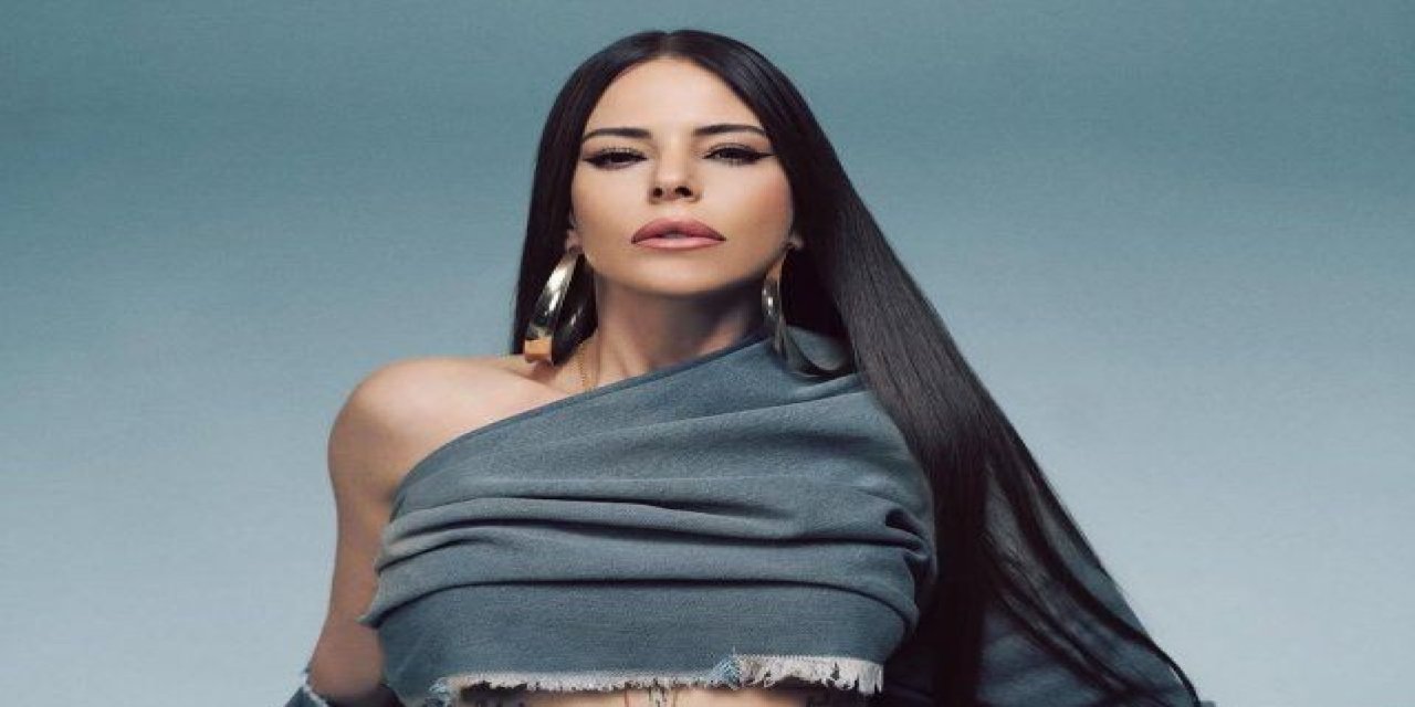 Simge'den yaza damga vuracak yeni şarkı