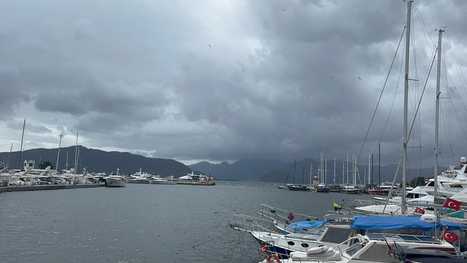 Meteorolojiden Marmaris ve Bodrum denizlerinde fırtına uyarısı