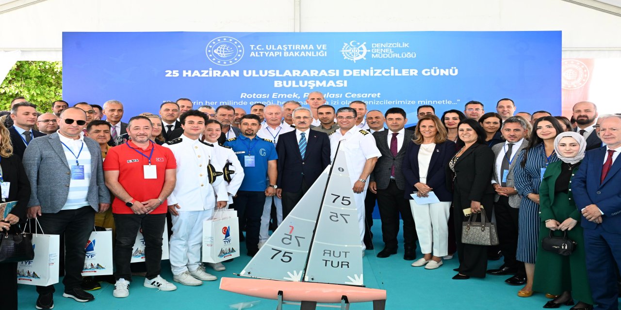Bakan Uraloğlu'ndan denizcilere müjde