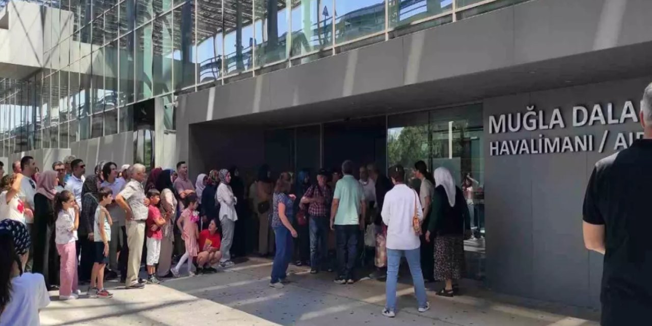 Muğlalı hacılar yurda döndü