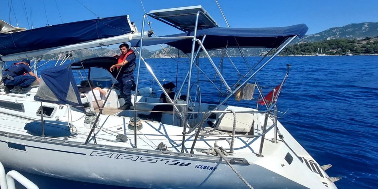 Marmaris açıklarında göçmen kaçakçılığı: 2 şüpheli ve 38 düzensiz göçmen yakalandı