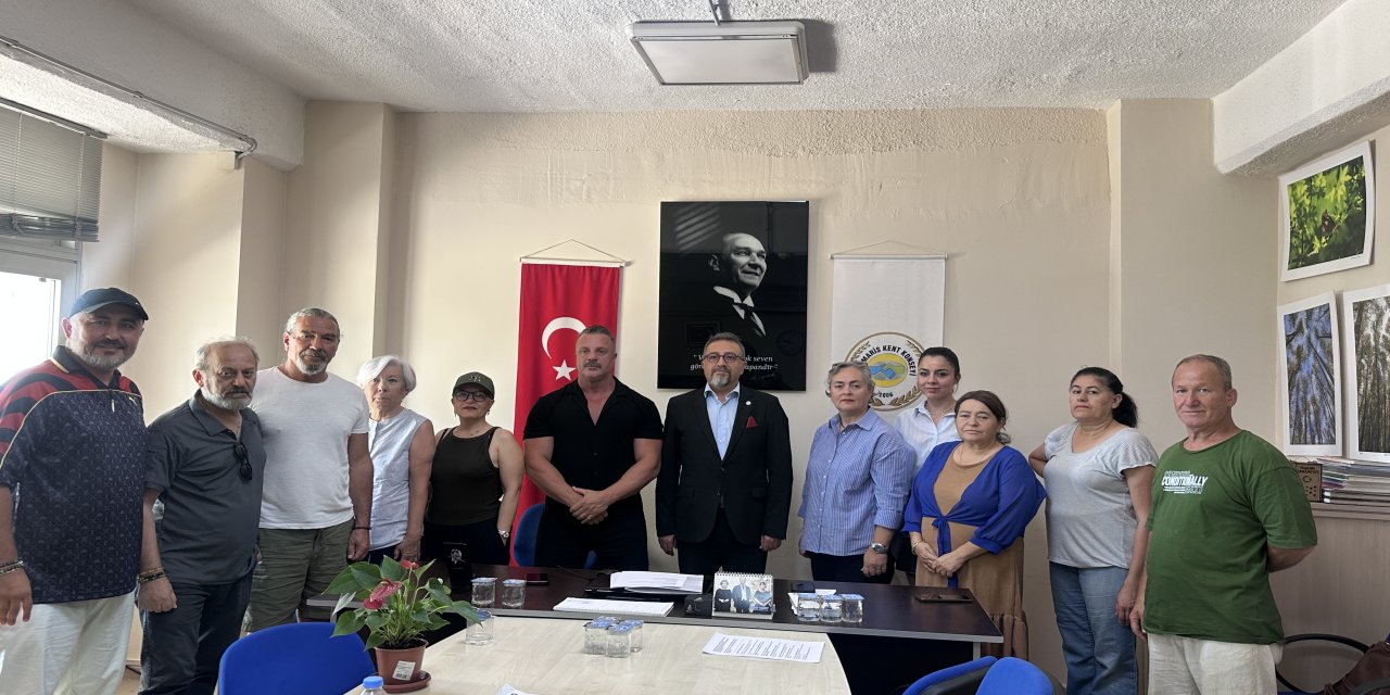 Marmaris kent konseyi” toprak sadece maden çıkarılacak bir ürün değil”