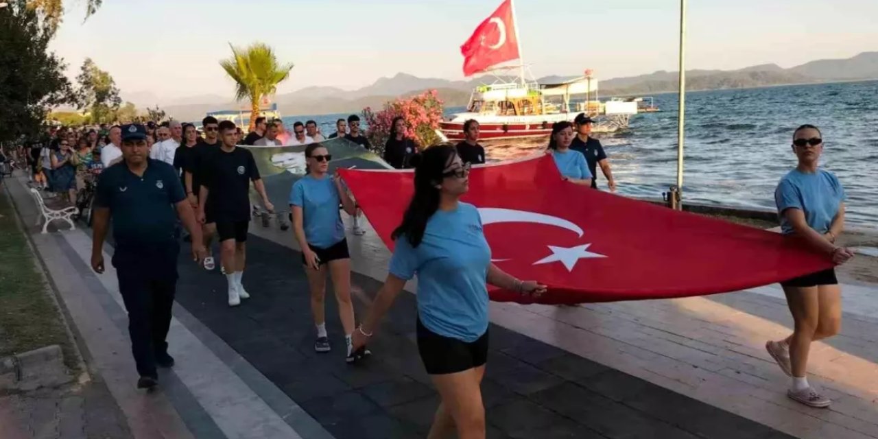 Köyceğiz'de plaj hentbolu turnuvası başladı