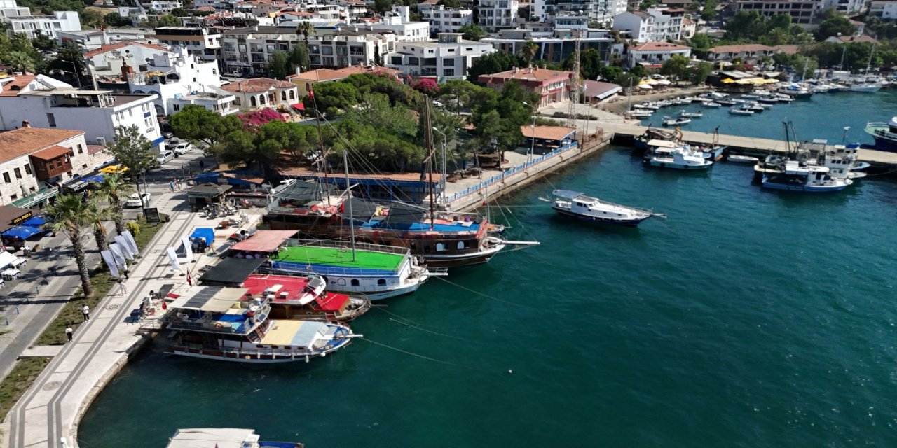 Güllük-Kıyıkışlacık deniz yolu toplu taşıma seferleri başladı