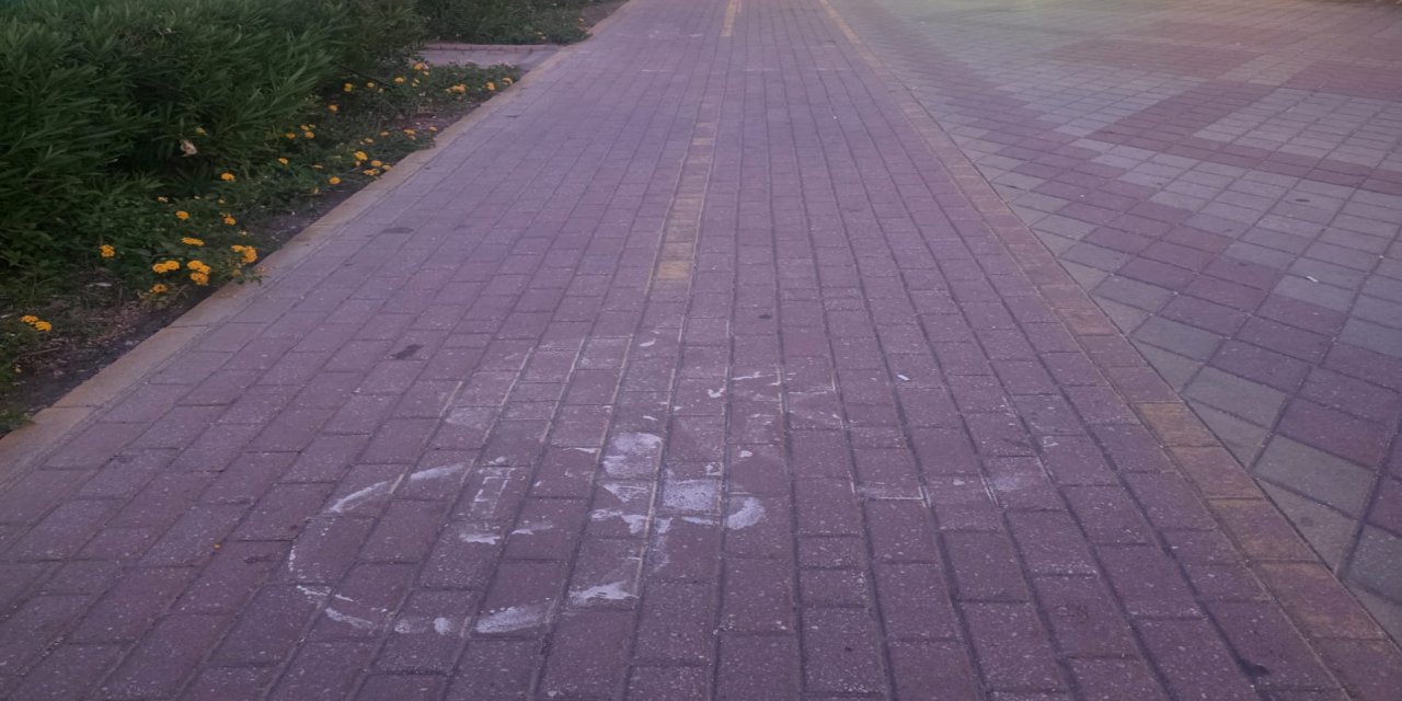 İçmeler yaşayanları silinen bisiklet yolu işaretlerinin yenilenmesini istedi