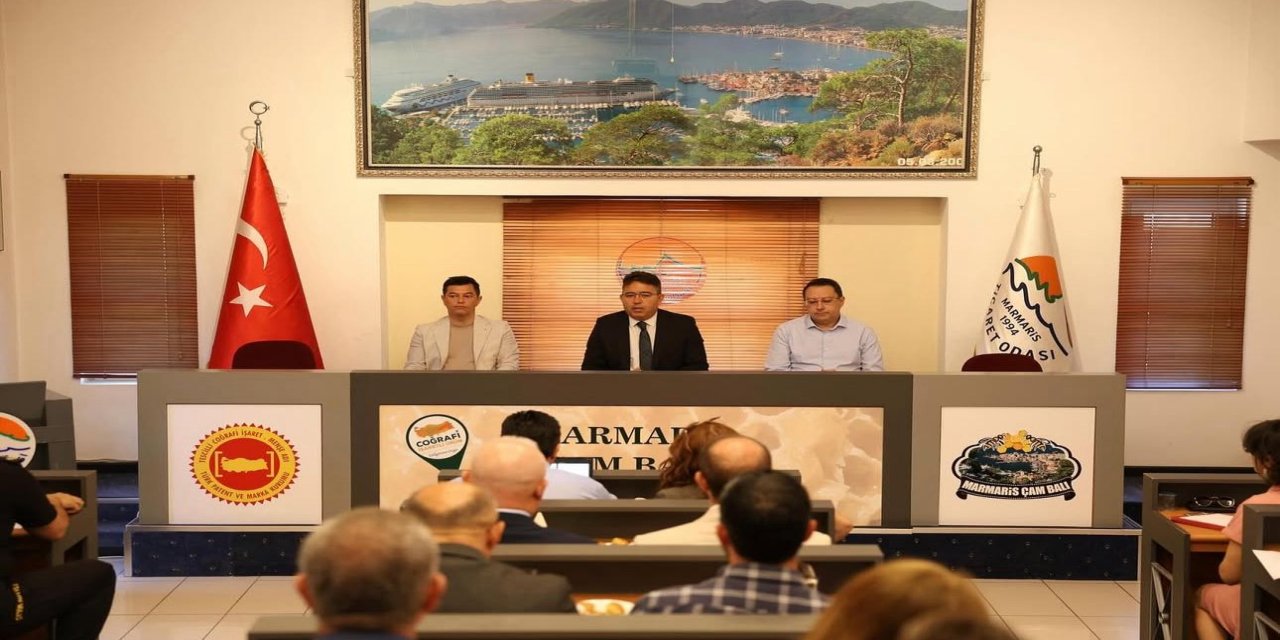 Marmaris’te turizm değerlendirme toplantısı yapıldı