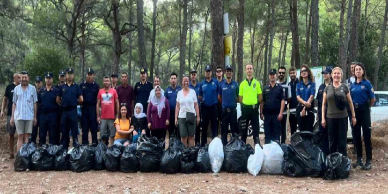 Akyaka’da yangın farkındalığı ve çevre temizliği etkinliği