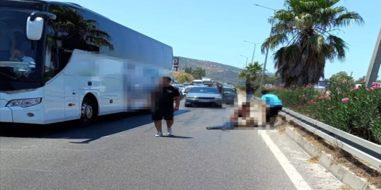 Milas'ta Yaya Otobüsle Çarpıştı, Hayatını Kaybetti