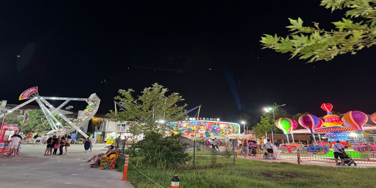Marmaris Güneş Lunapark çocukları ve içindeki çocuğu yaşatanları bekliyor