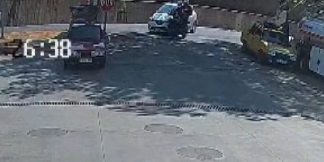 Marmaris’te resmi araç ile otomobil çarpıştı: Maddi hasarla atlatıldı