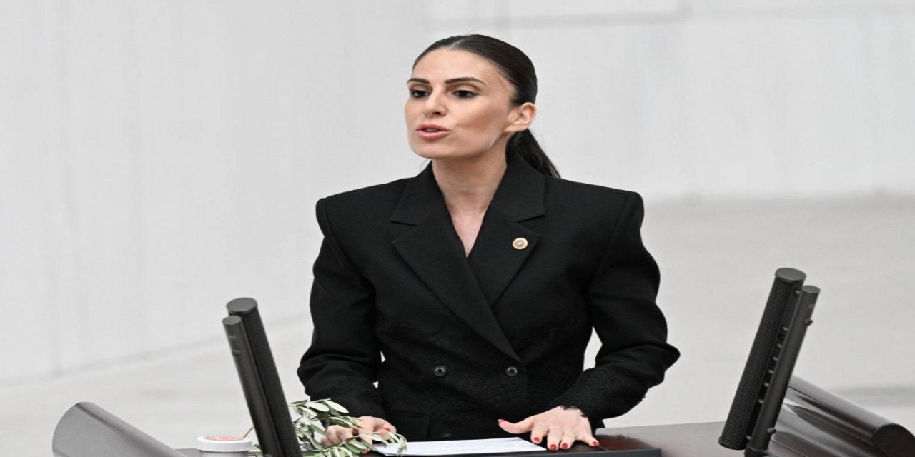 Milletvekili Özcan’dan 24 Temmuz mesajı; “Hakikatin kalemi, suçun delili sayılıyor”