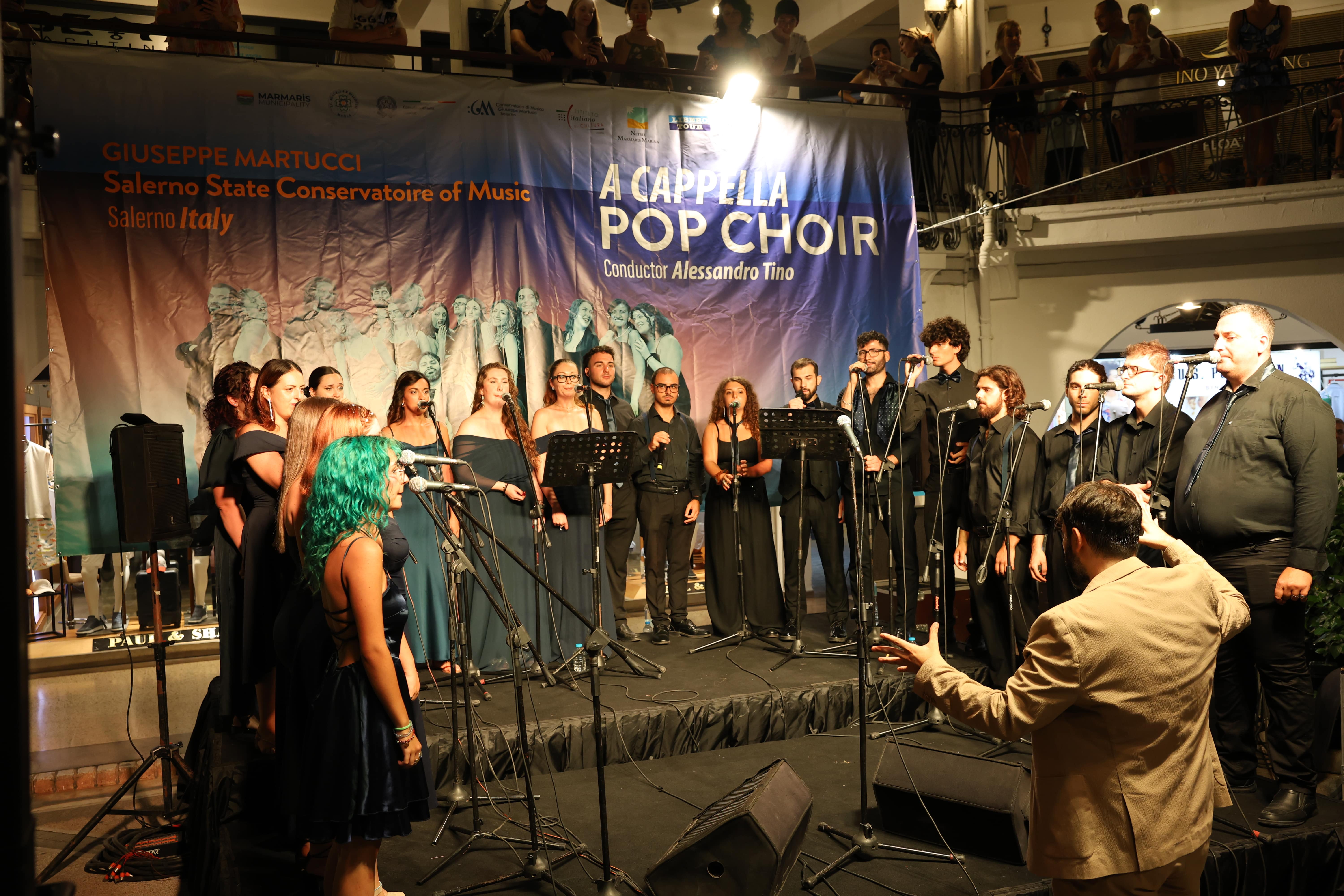 Marmaris'te 'Pop A Cappella ' rüzgarı esti