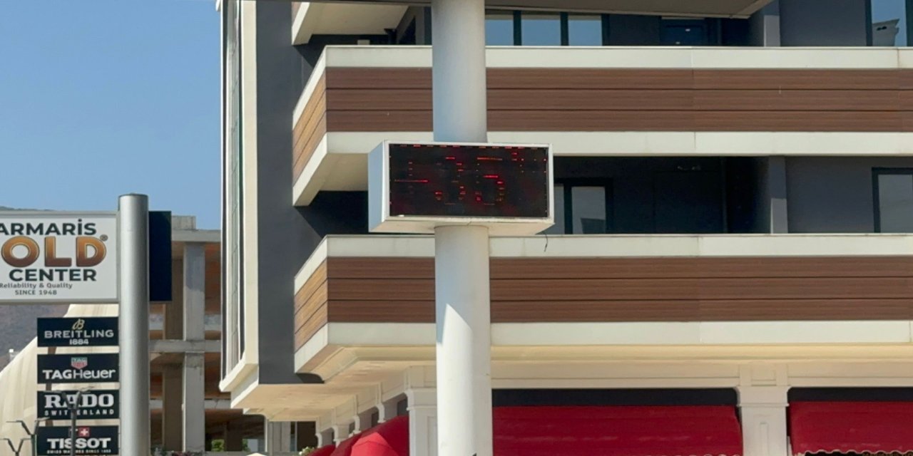 Marmaris'te Termometreler 35 dereceyi gösterdi