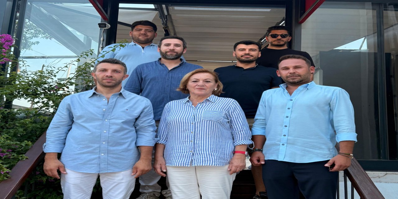 CHP’nin eski Gençlik Kolu başkanlarından, CHP Marmaris İlçe Başkan adayı Pelin Özbozdağ’a destek